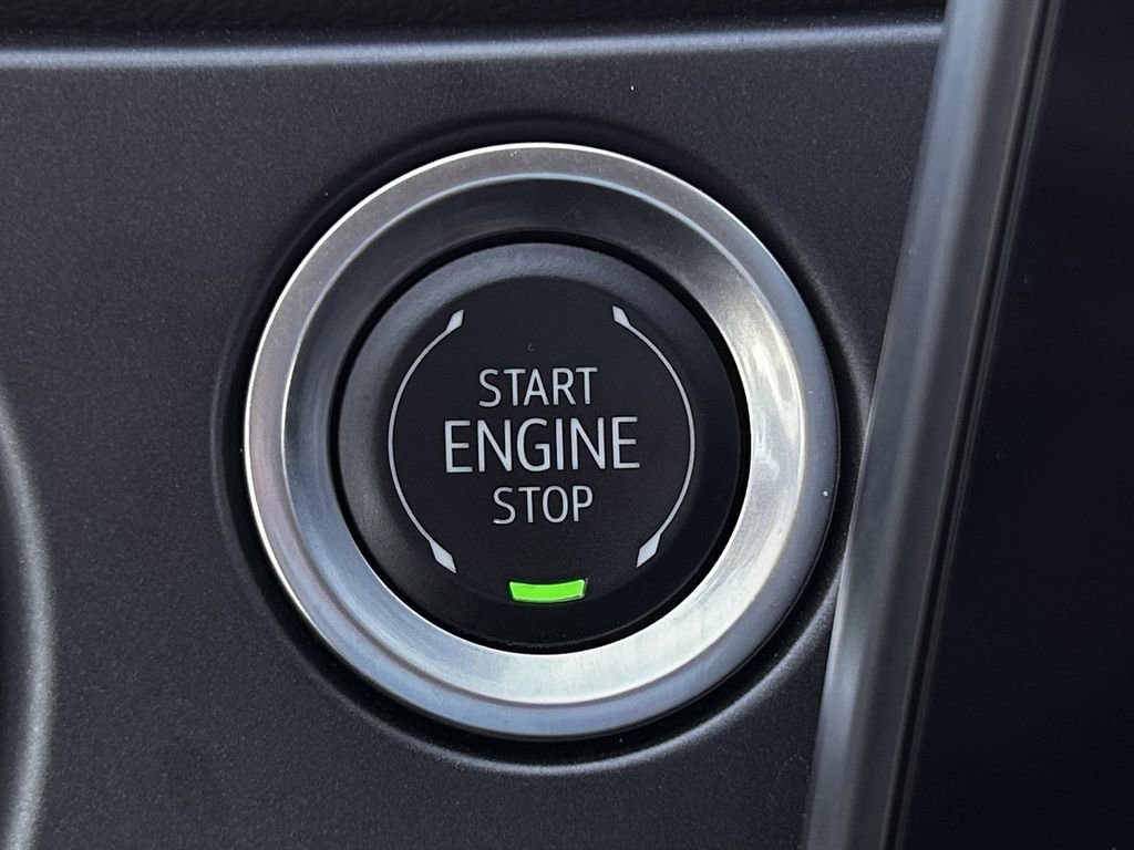 Used 2025 Chevrolet Blazer LT image 21