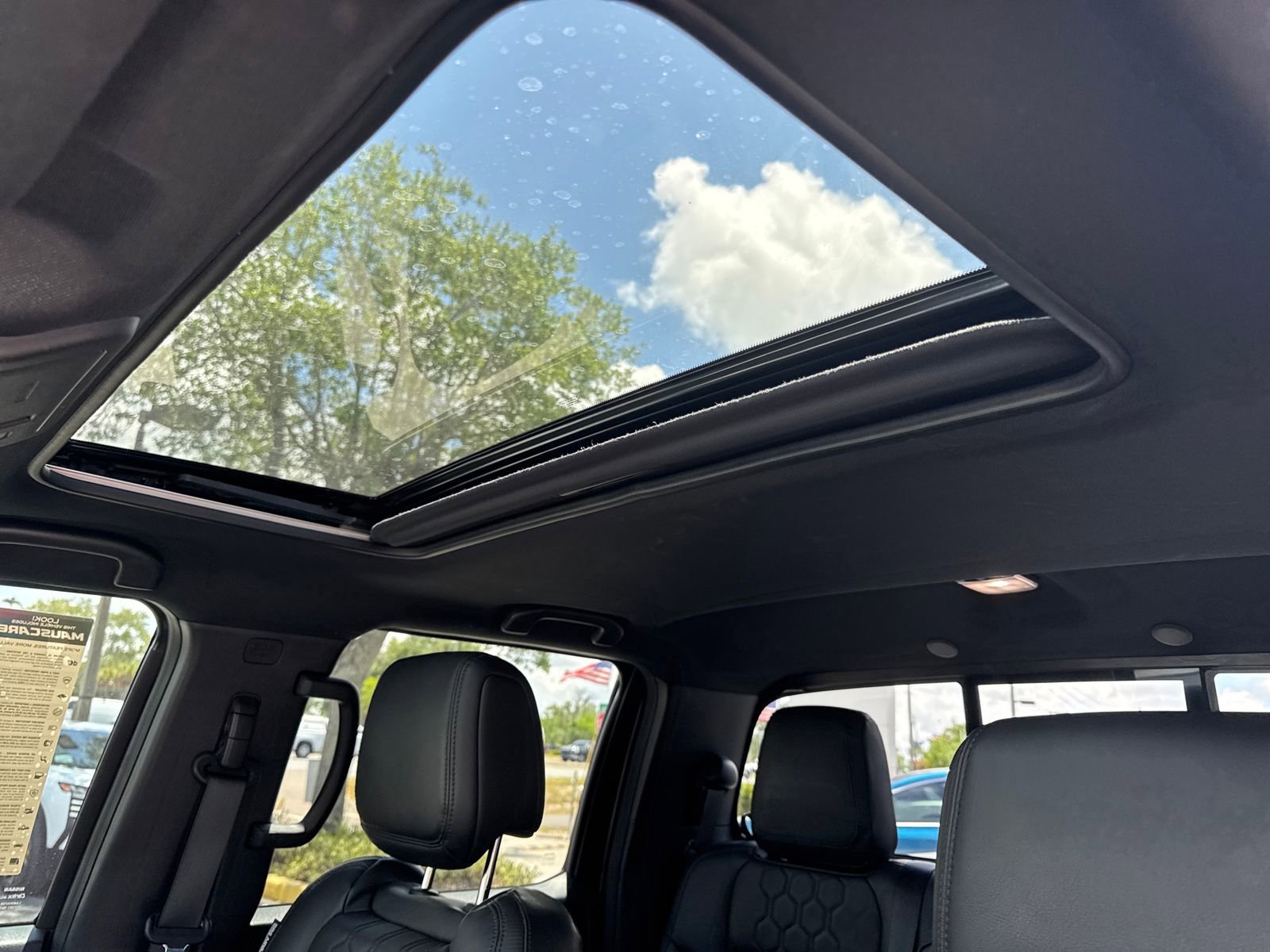 Used 2022 Nissan Frontier Pro-X w/ Pro-X Premium Package RWD image 27
