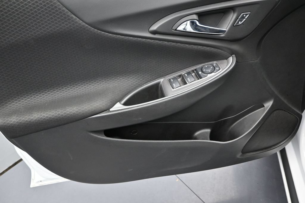 Used 2024 Chevrolet Malibu LS FWD image 11