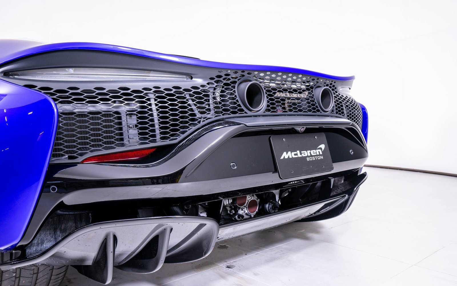 New 2026 McLaren Artura Spider image 13