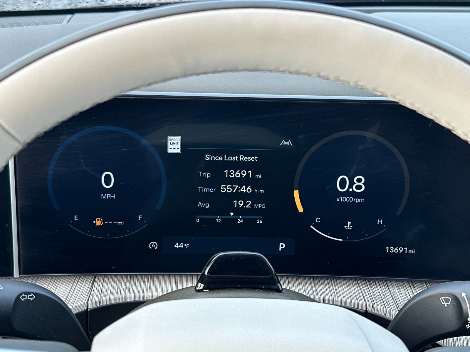 Used 2024 Hyundai Santa Fe Calligraphy image 25