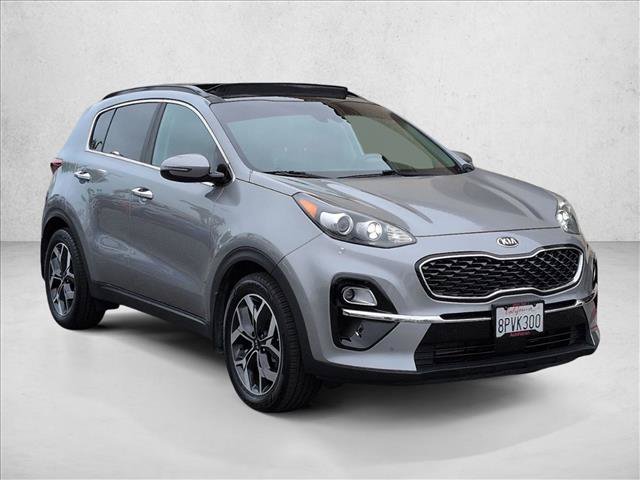 Used 2020 Kia Sportage EX w/ EX Technology Package FWD image 3