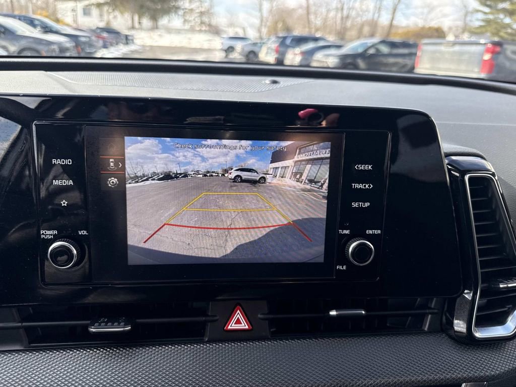 Used 2024 Kia Sportage LX image 23
