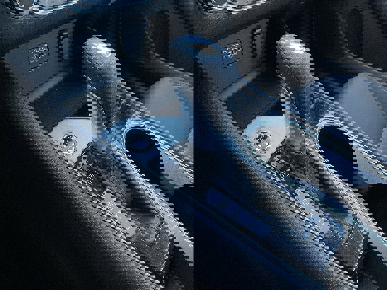 Used 2024 Nissan Altima 2.5 SV image 33