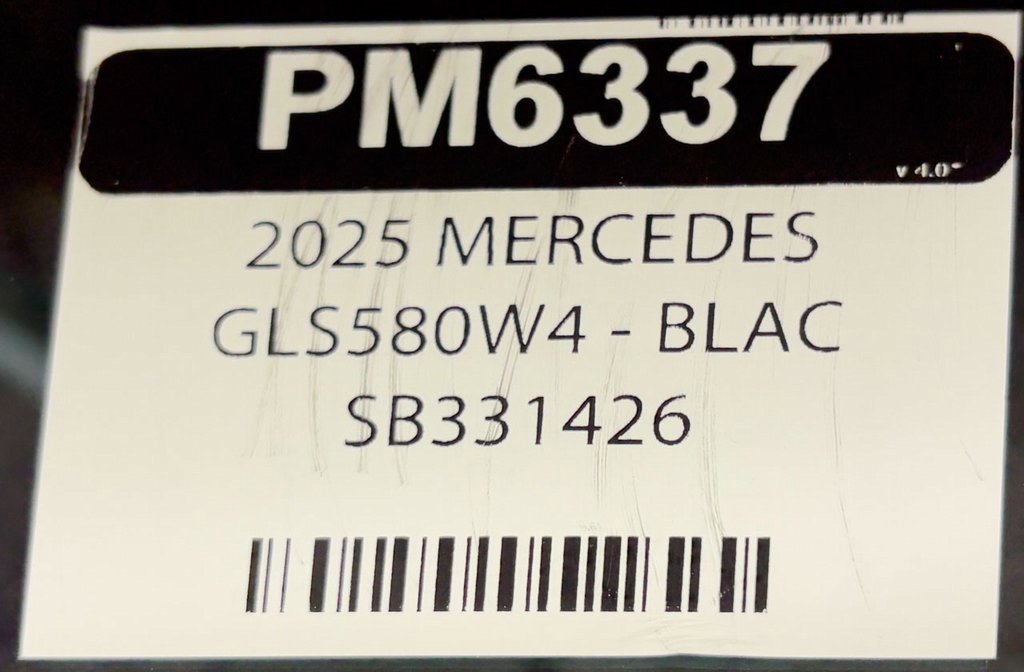 Used 2025 Mercedes-Benz GLS 580 4MATIC image 41