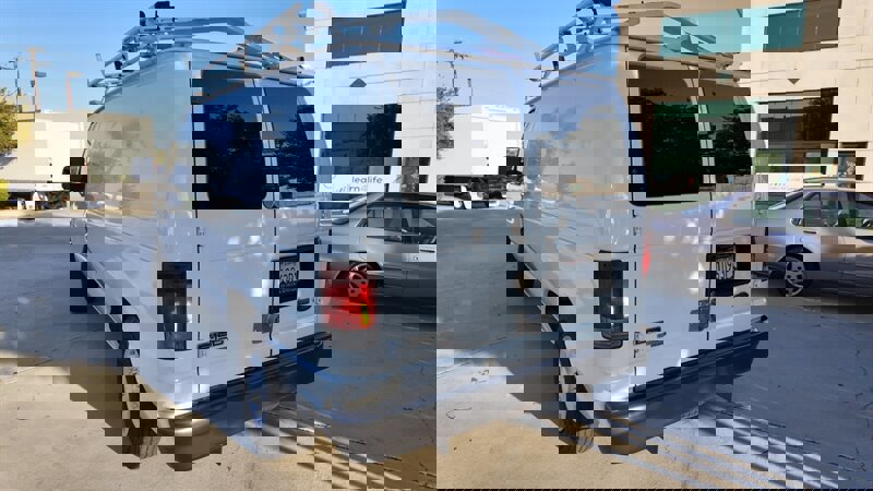 Used 2013 Ford E-150 and Econoline 150 w/ PWR Group image 16