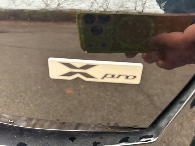 Used 2024 Kia Sorento SX Prestige w/ Olive Brown Leather Package image 6