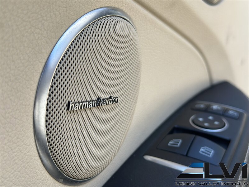 Used 2017 Mercedes-Benz SLC 300 image 14