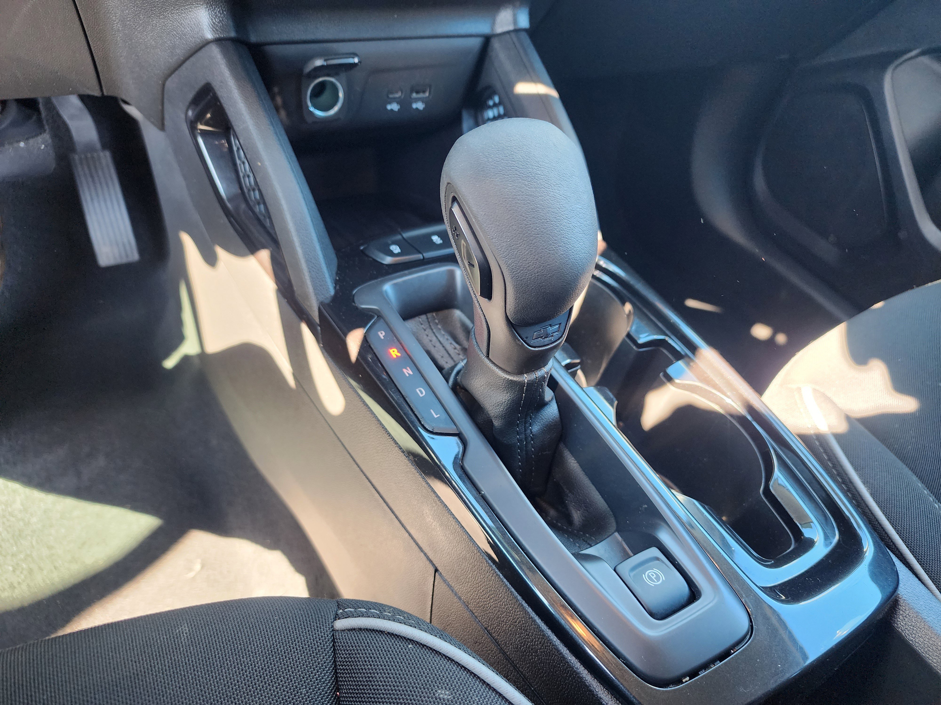 Used 2024 Chevrolet TrailBlazer LS image 31