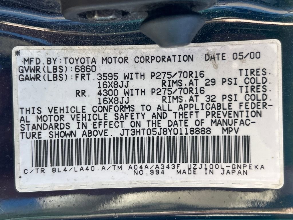 Used 2000 Toyota Land Cruiser image 32