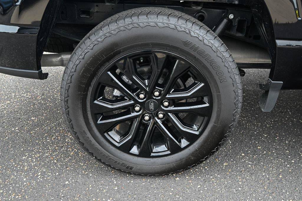 Used 2025 Ford F150 Lariat AWD/4WD image 14