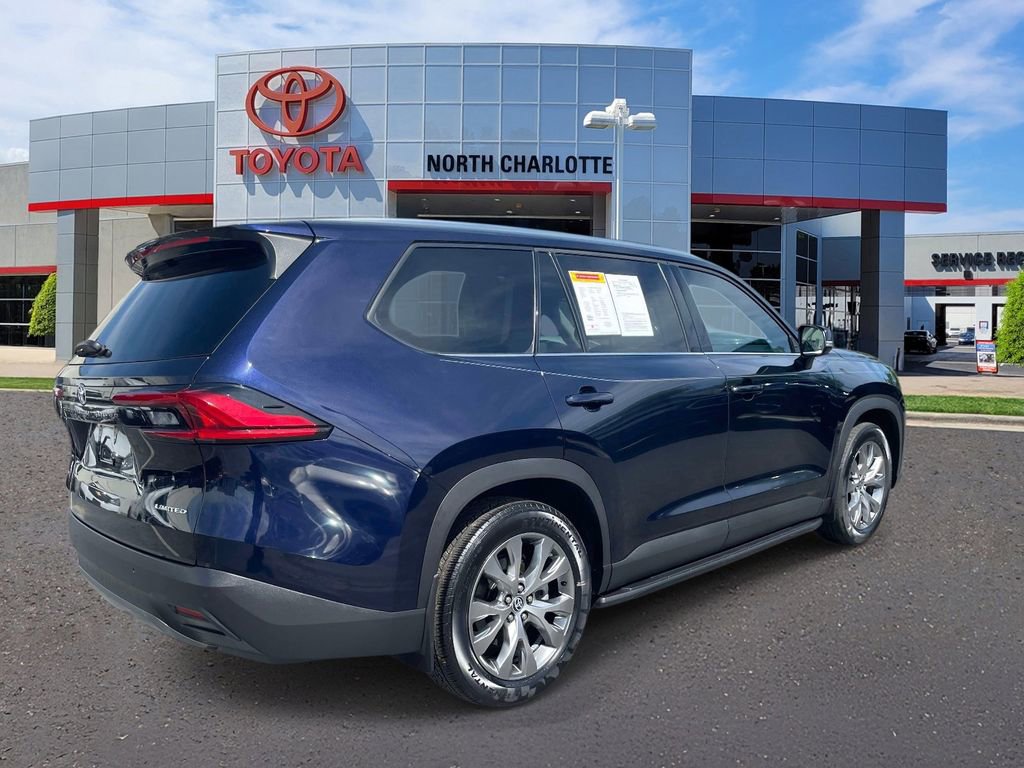 Used 2024 Toyota Grand Highlander AWD image 8