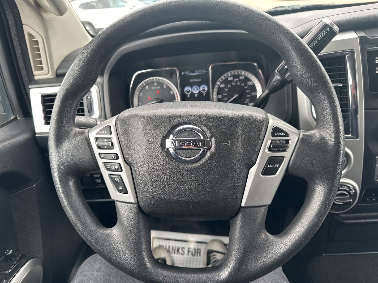 Used 2017 Nissan Titan SV AWD/4WD image 42