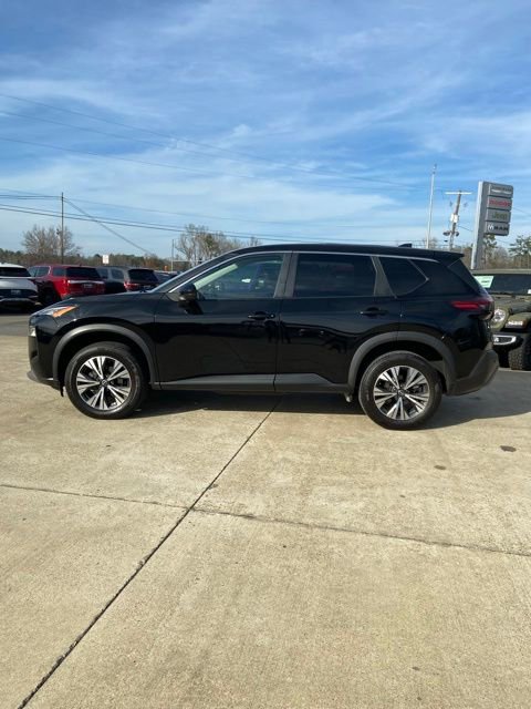 Used 2022 Nissan Rogue SV image 8