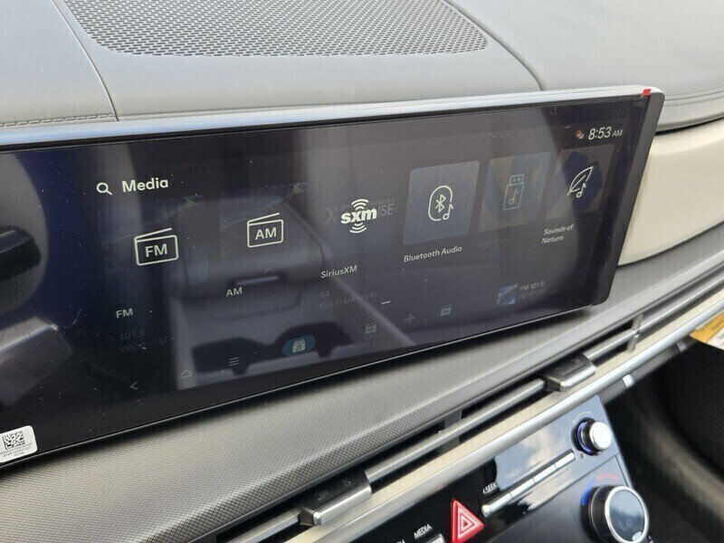 New 2027 Hyundai Santa Fe SE FWD image 9