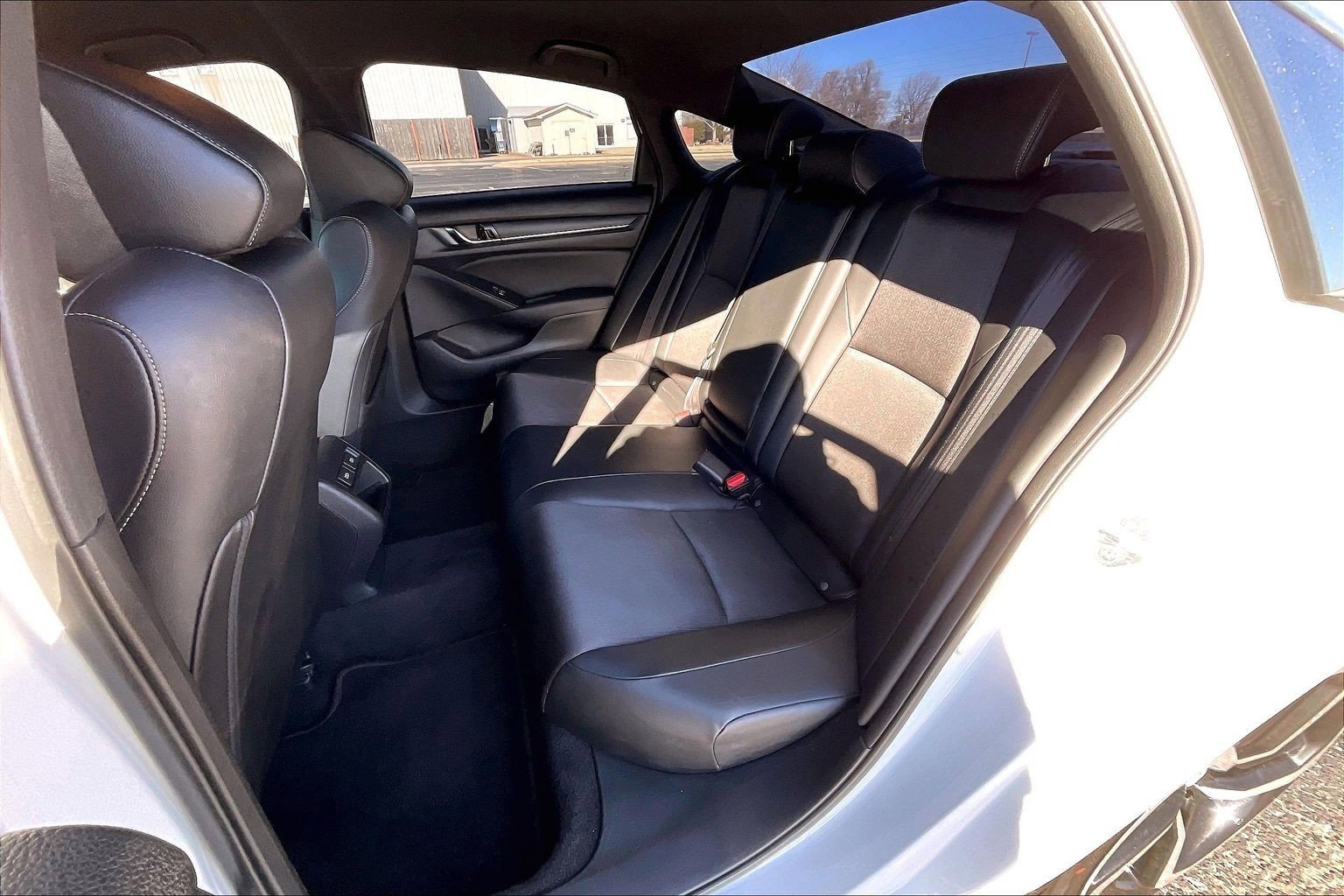 Used 2022 Honda Accord Sport image 17