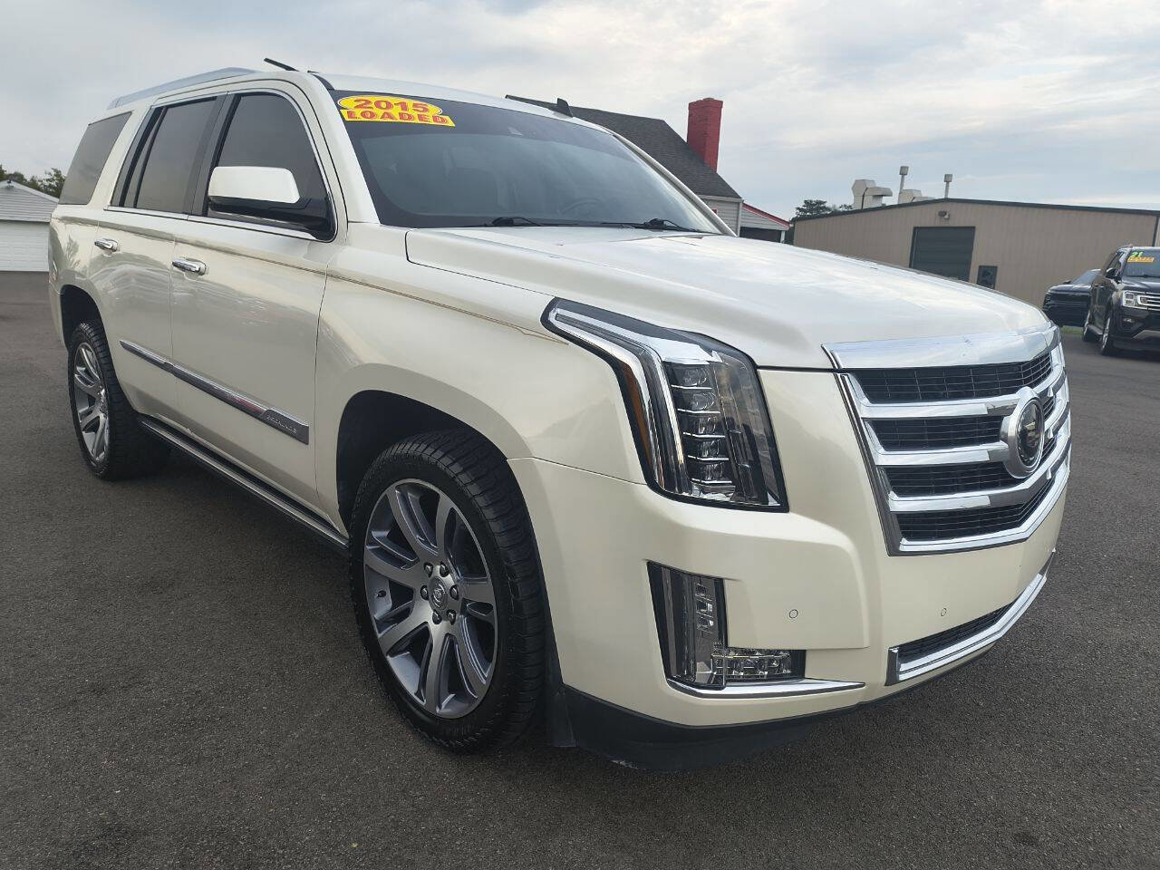 Used 2015 Cadillac Escalade Premium image 1