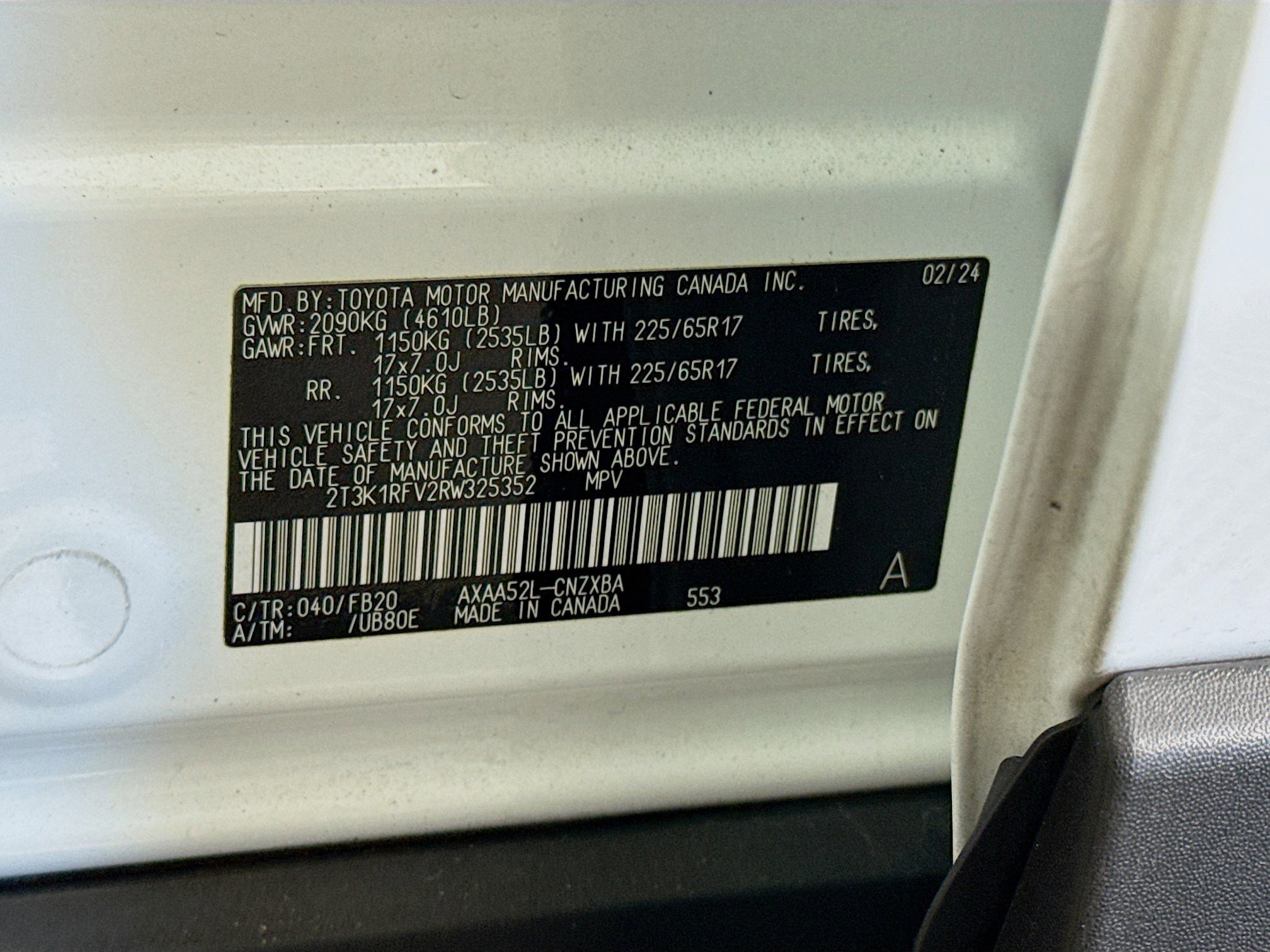 Used 2024 Toyota RAV4 LE image 39