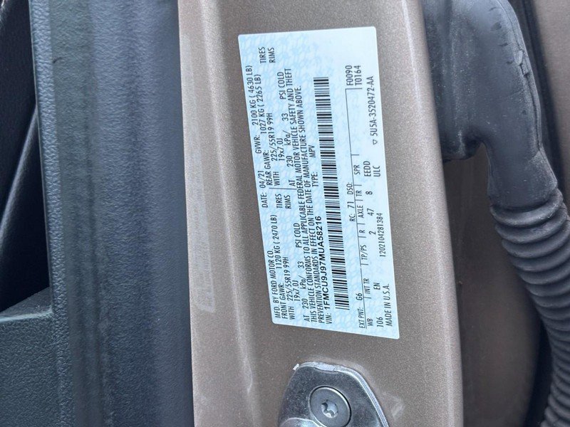 Used 2021 Ford Escape Titanium image 26