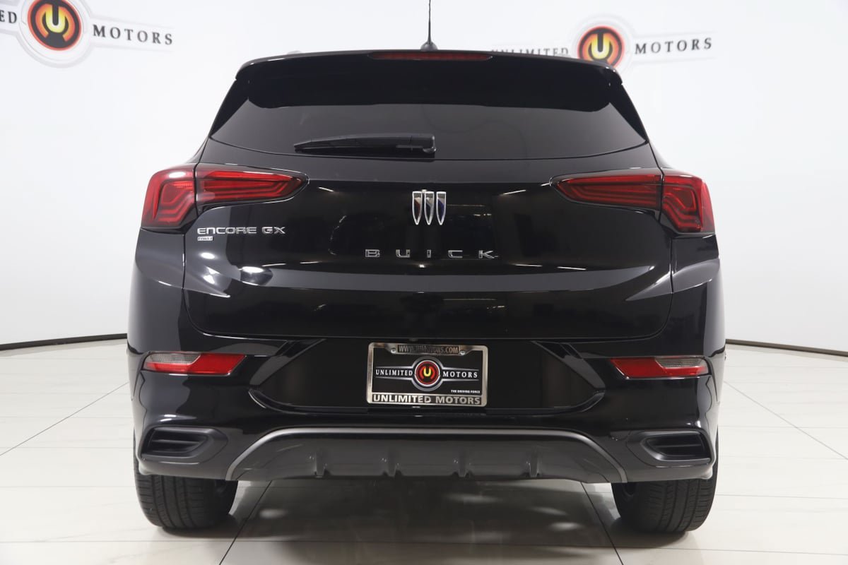 Used 2025 Buick Encore GX Sport Touring AWD/4WD image 42