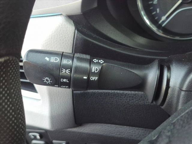 Used 2014 Toyota Corolla LE FWD image 7