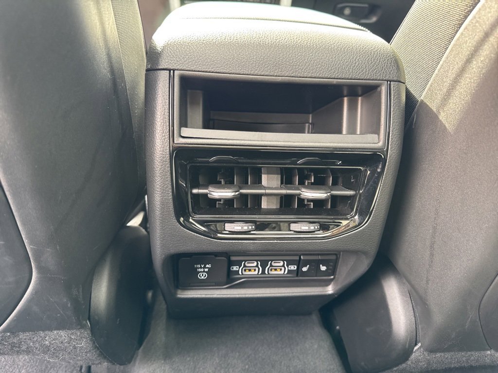 Used 2025 Jeep Grand Cherokee Limited 4xe w/ MOPAR Finishing Package image 46