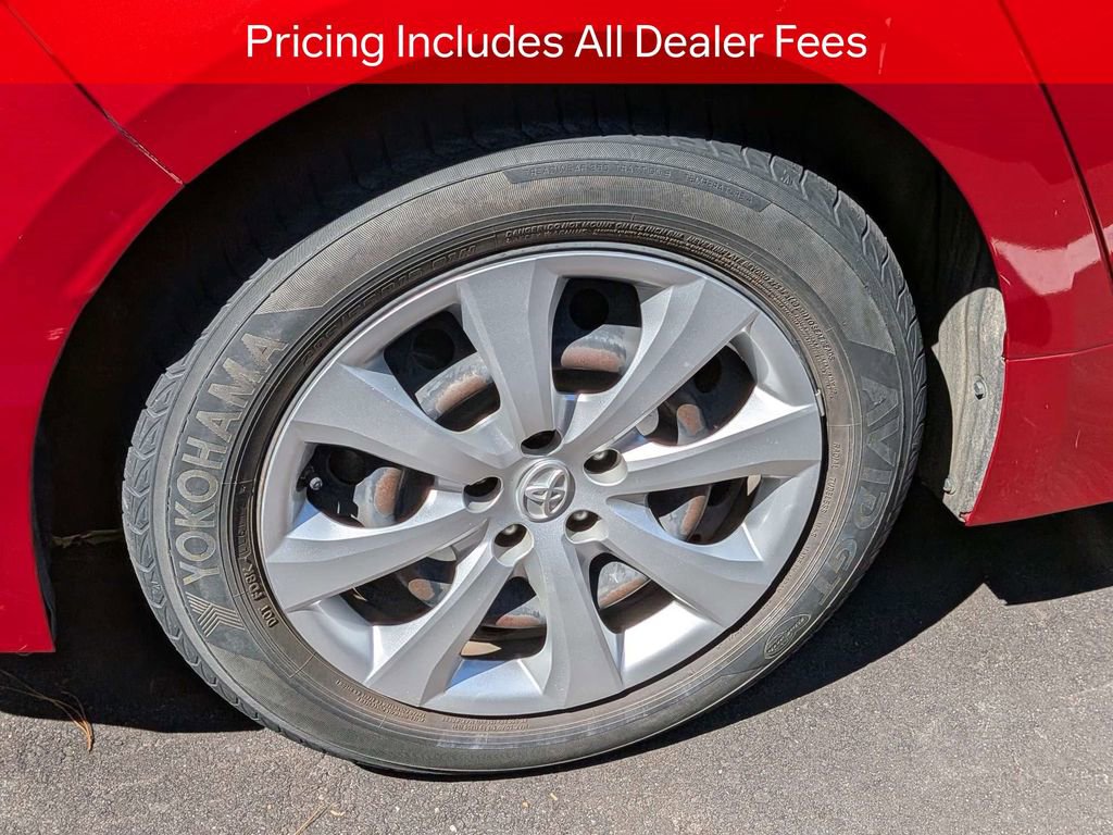 Used 2021 Toyota Corolla LE FWD image 9