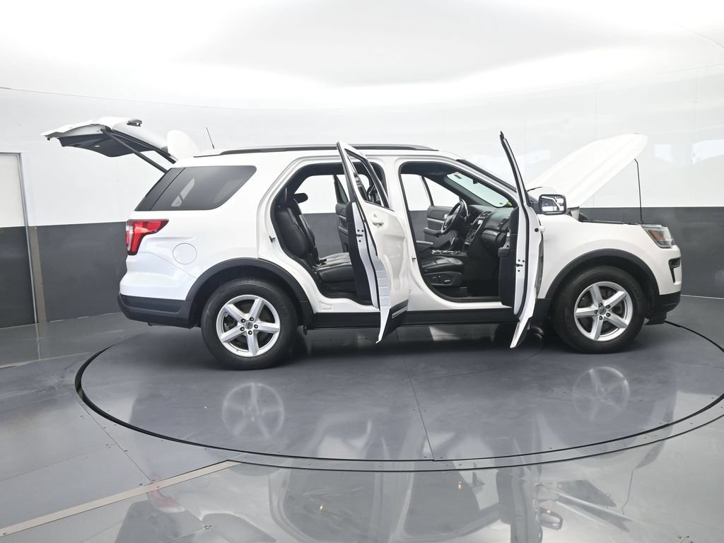 Used 2018 Ford Explorer XLT w/ Equipment Group 202A FWD image 75