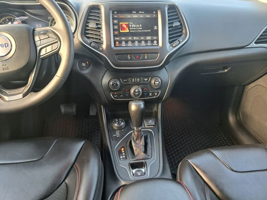 Used 2021 Jeep Cherokee Trailhawk image 20