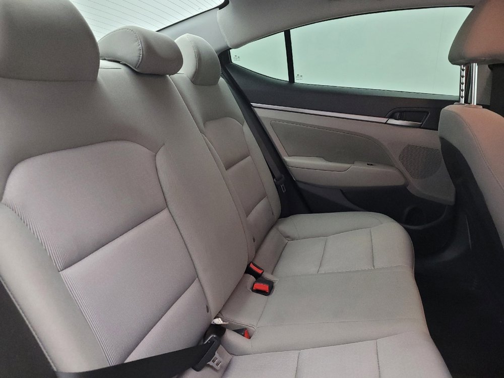 Used 2018 Hyundai Elantra Value Edition FWD image 19