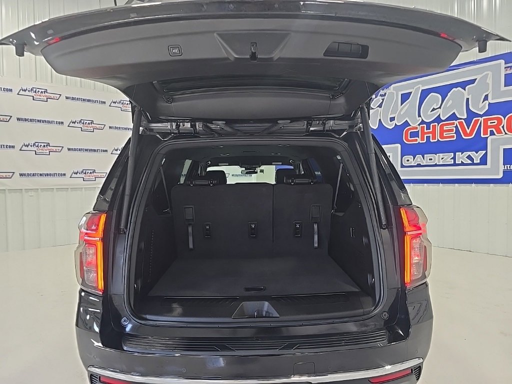 Used 2024 Chevrolet Suburban LT image 23