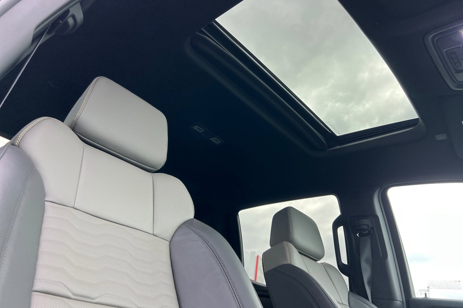 Certified 2025 Chevrolet Silverado 1500 ZR2 w/ Technology Package image 20