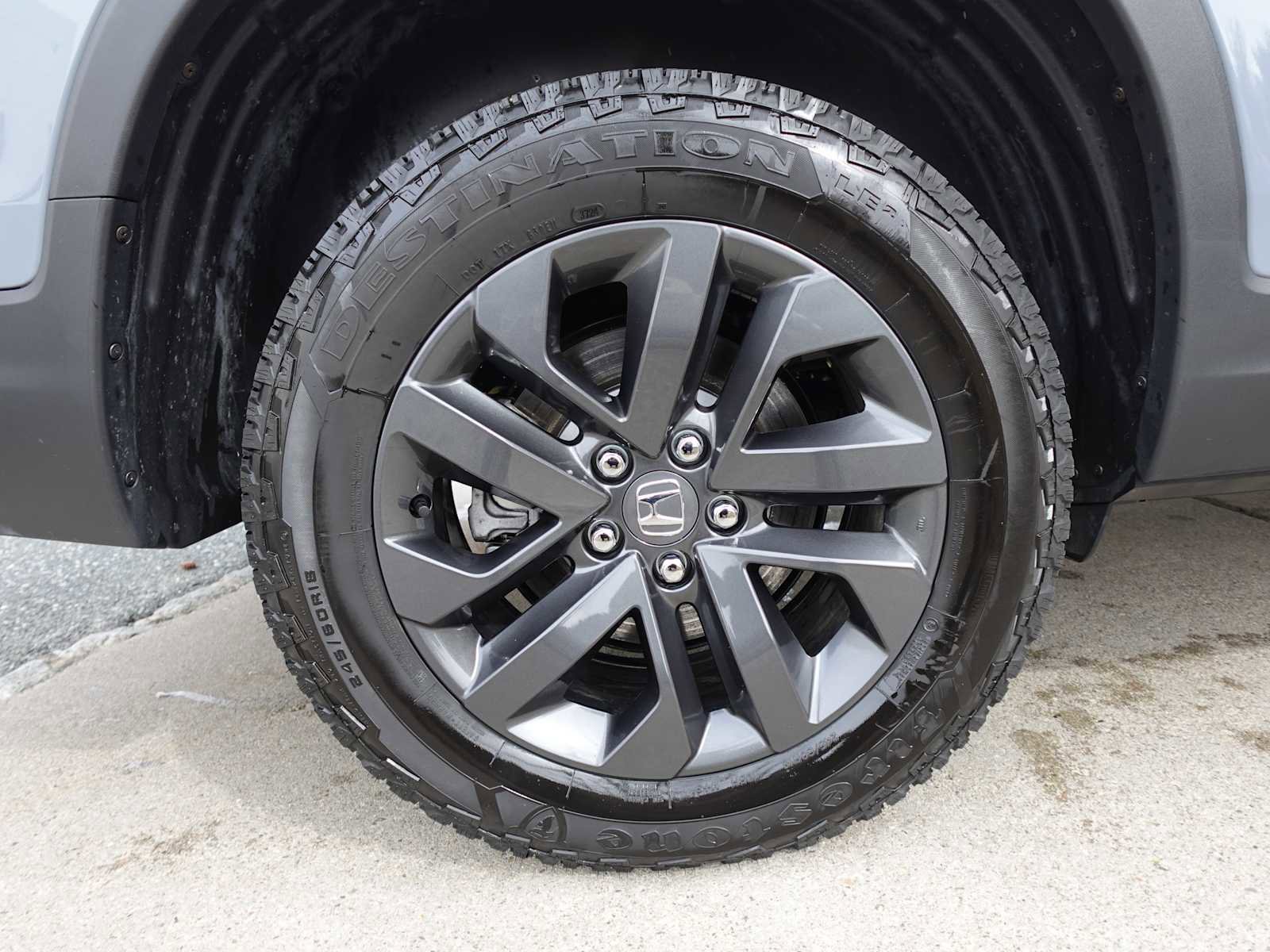 Certified 2025 Honda Ridgeline Sport image 9