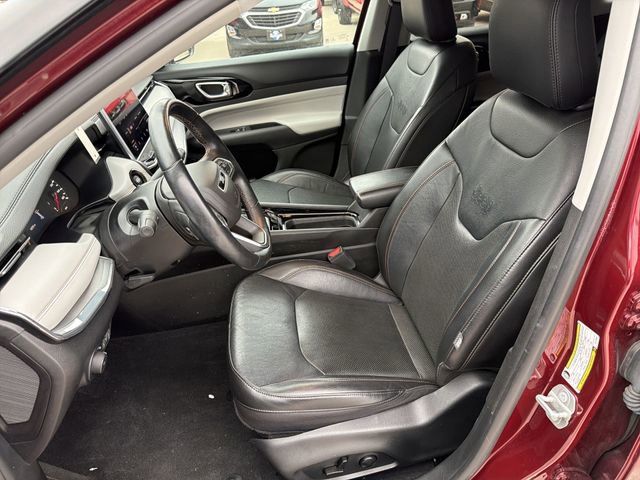 Used 2022 Jeep Compass Limited image 13