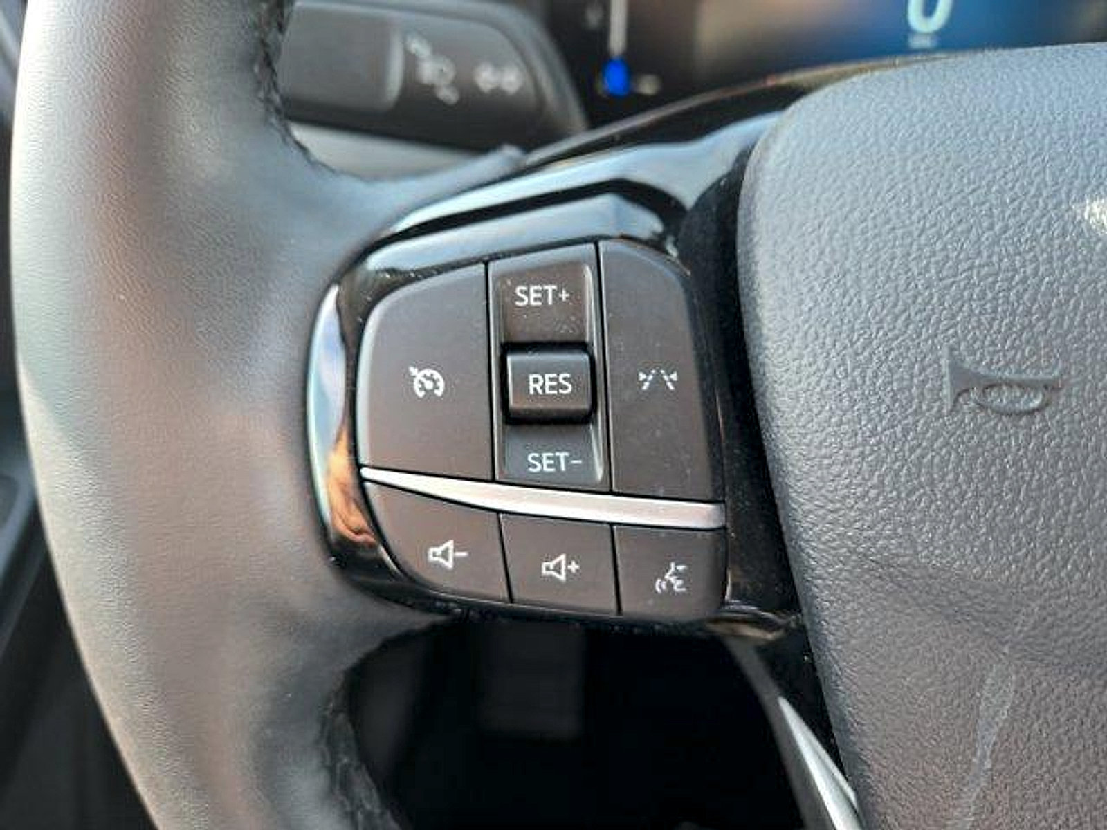 Certified 2023 Ford Escape Active AWD/4WD image 14
