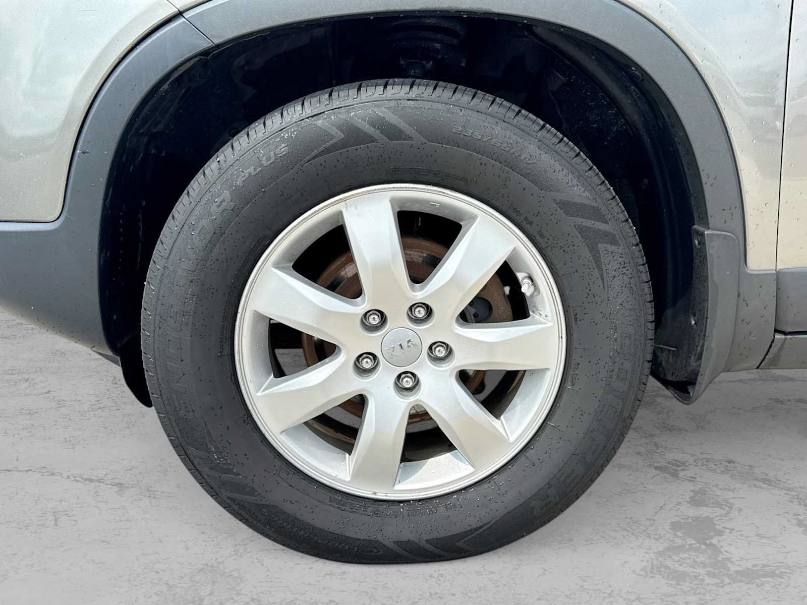 Used 2013 Kia Sorento LX w/ Convenience Pkg FWD image 13