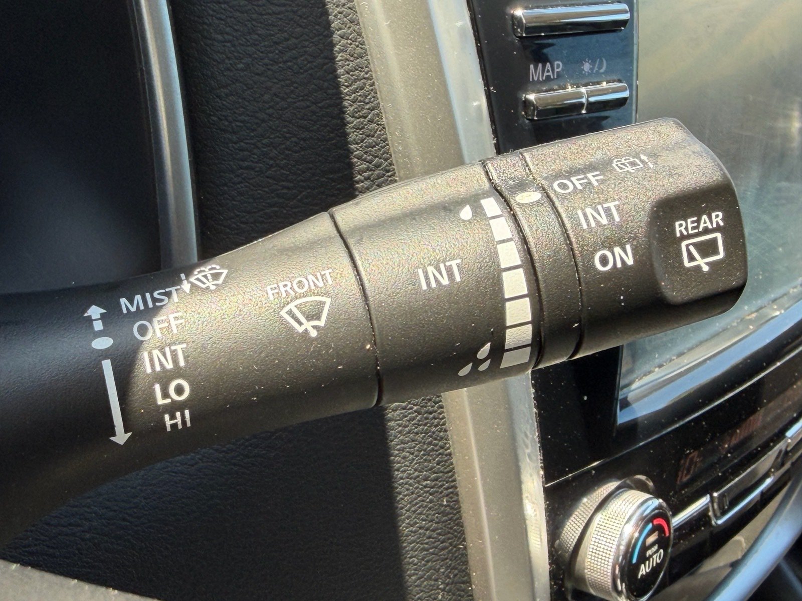 Used 2016 Nissan Murano SL FWD image 30
