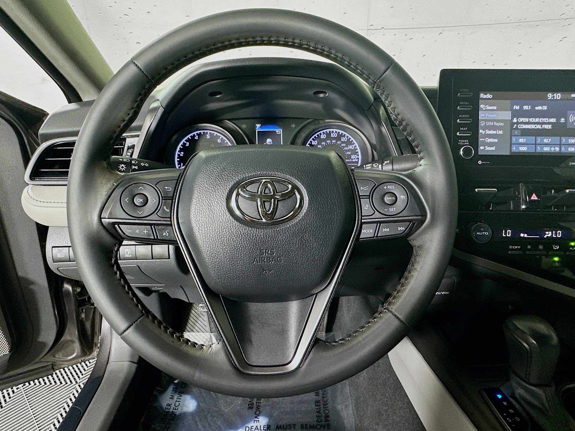 Used 2022 Toyota Camry SE w/ Convenience Package FWD image 15