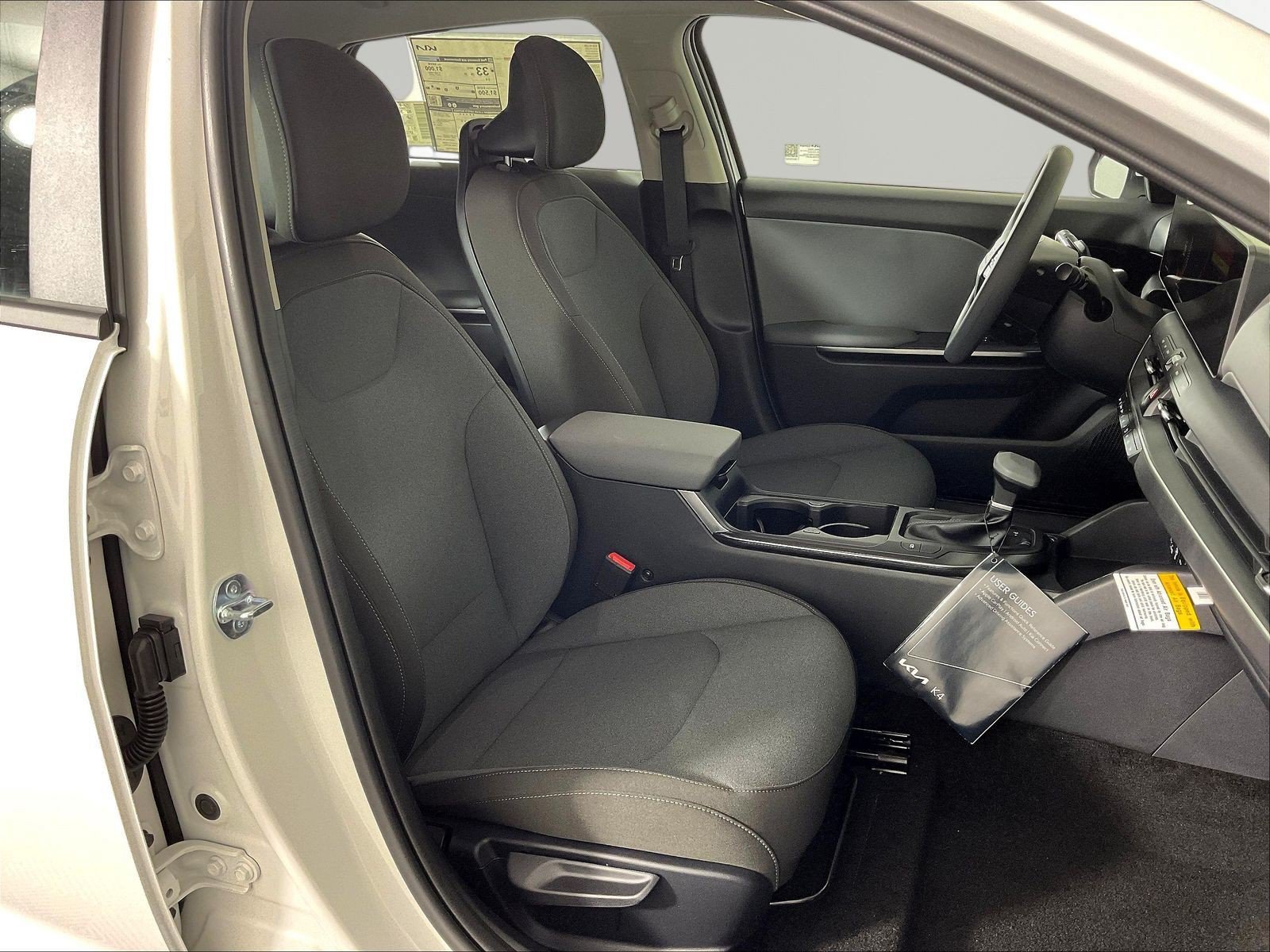 New 2026 Kia K4 FWD image 17