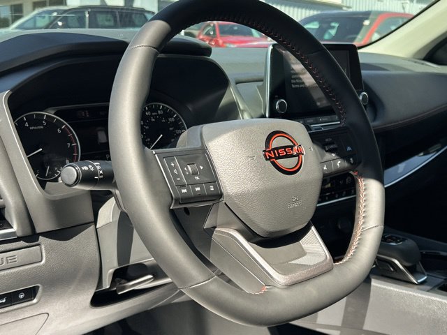New 2027 Nissan Rogue SV AWD/4WD image 32