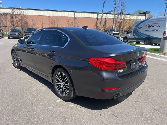 Used 2019 BMW 530i xDrive w/ Convenience Package AWD/4WD image 7