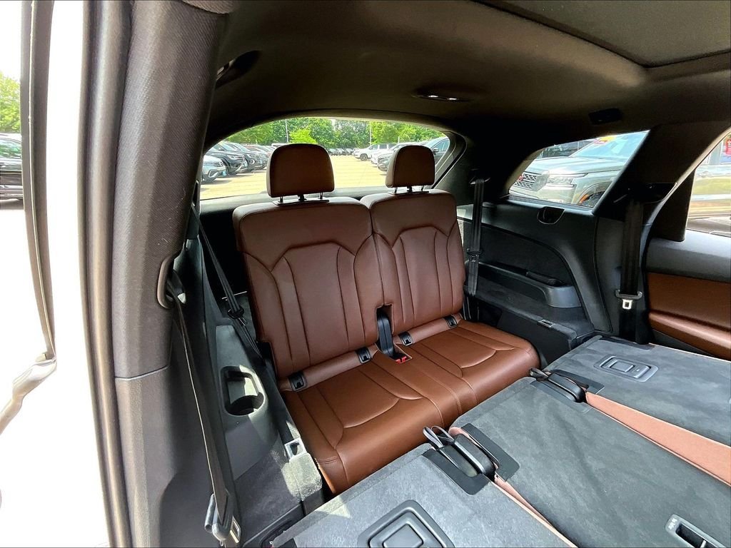 Used 2019 Audi Q7 2.0T Premium AWD/4WD image 17