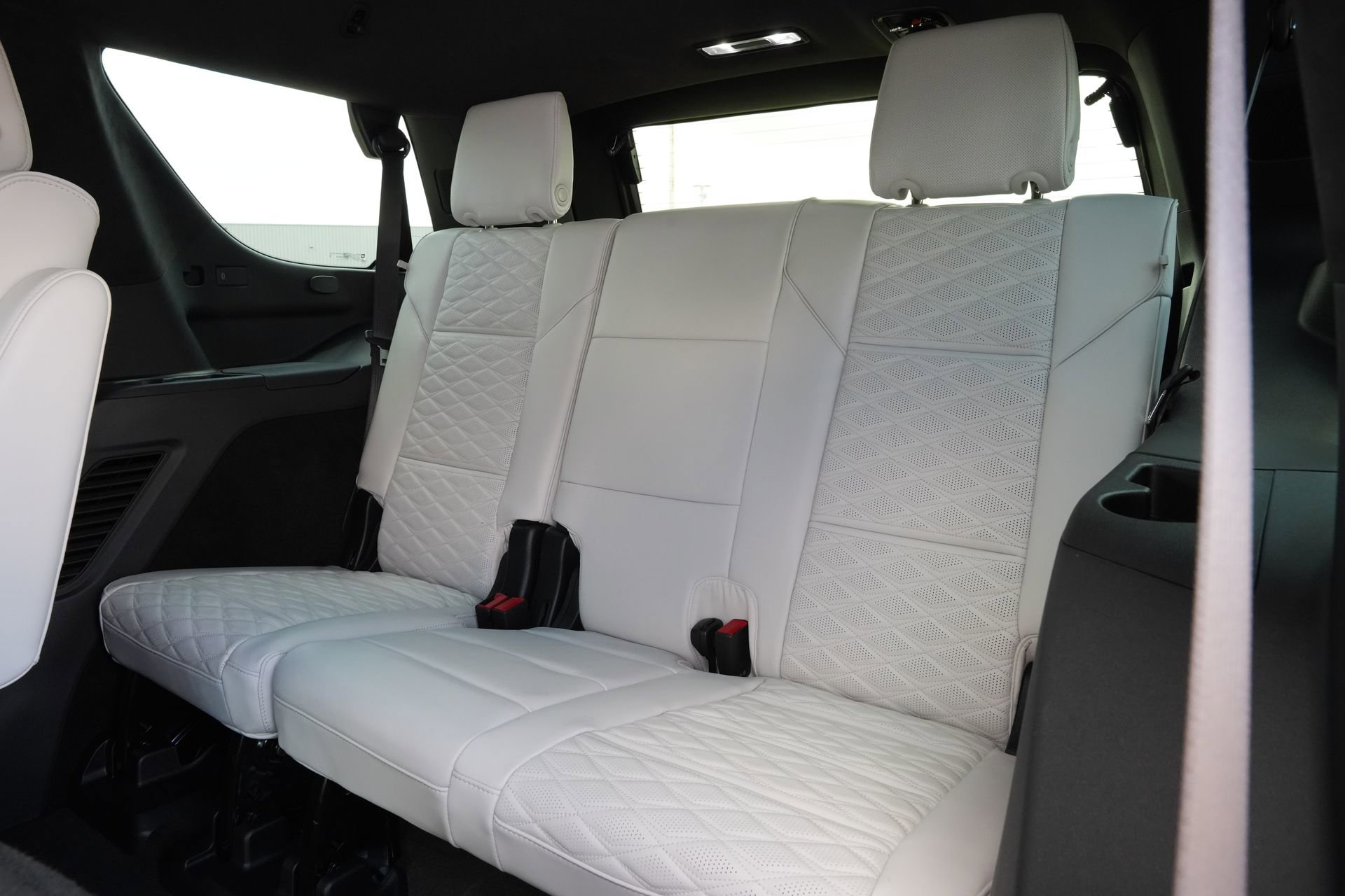 Certified 2026 Cadillac Escalade Platinum Sport w/ LPO, ONYX Package image 21