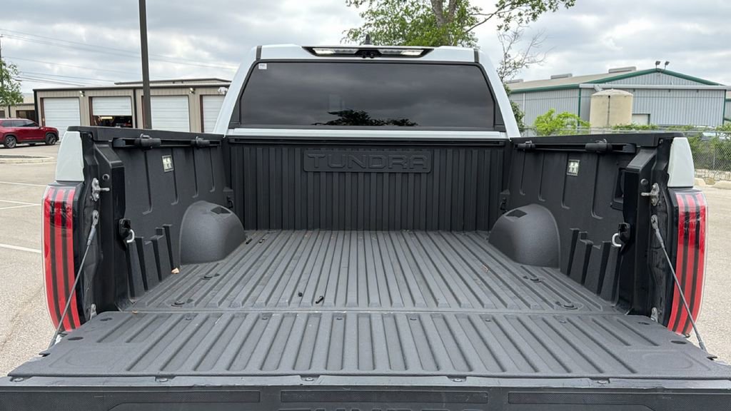 Used 2023 Toyota Tundra Limited AWD/4WD image 37