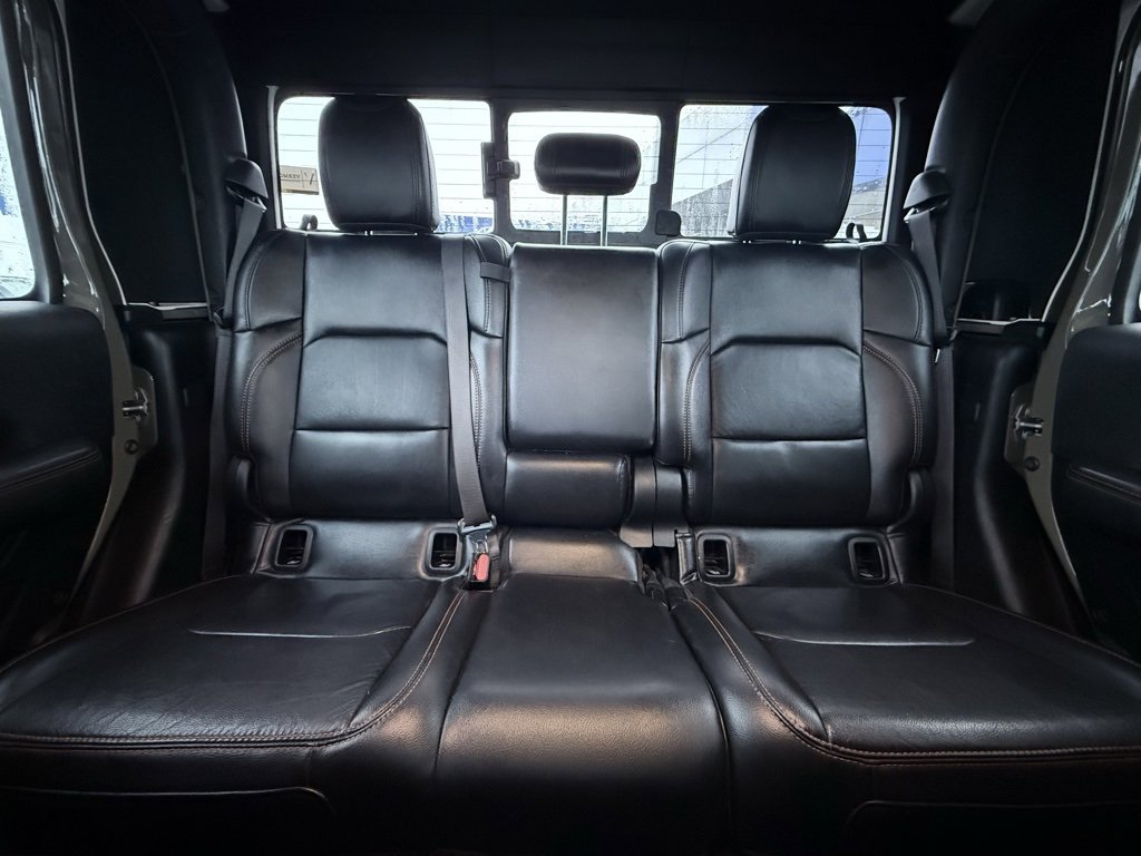 Used 2020 Jeep Gladiator Mojave image 29