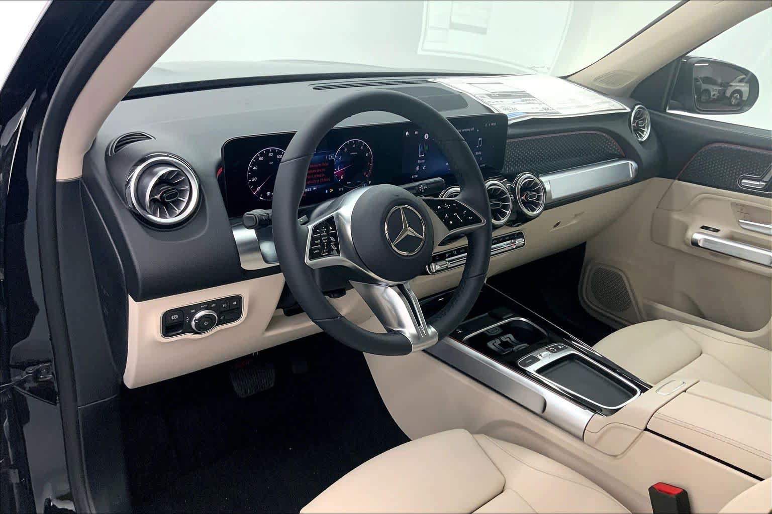 Used 2026 Mercedes-Benz GLB 250 image 20