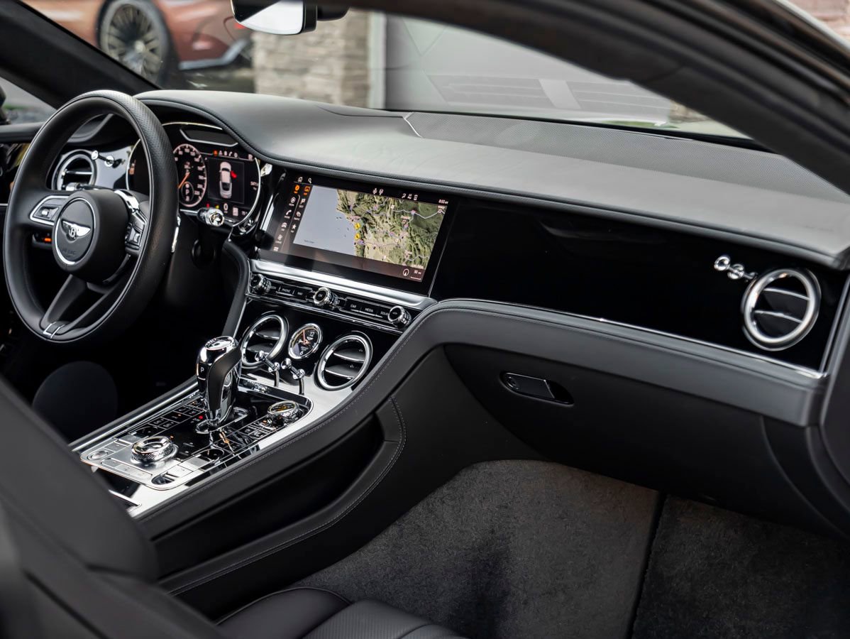 Certified 2023 Bentley Continental GT Mulliner AWD/4WD image 30