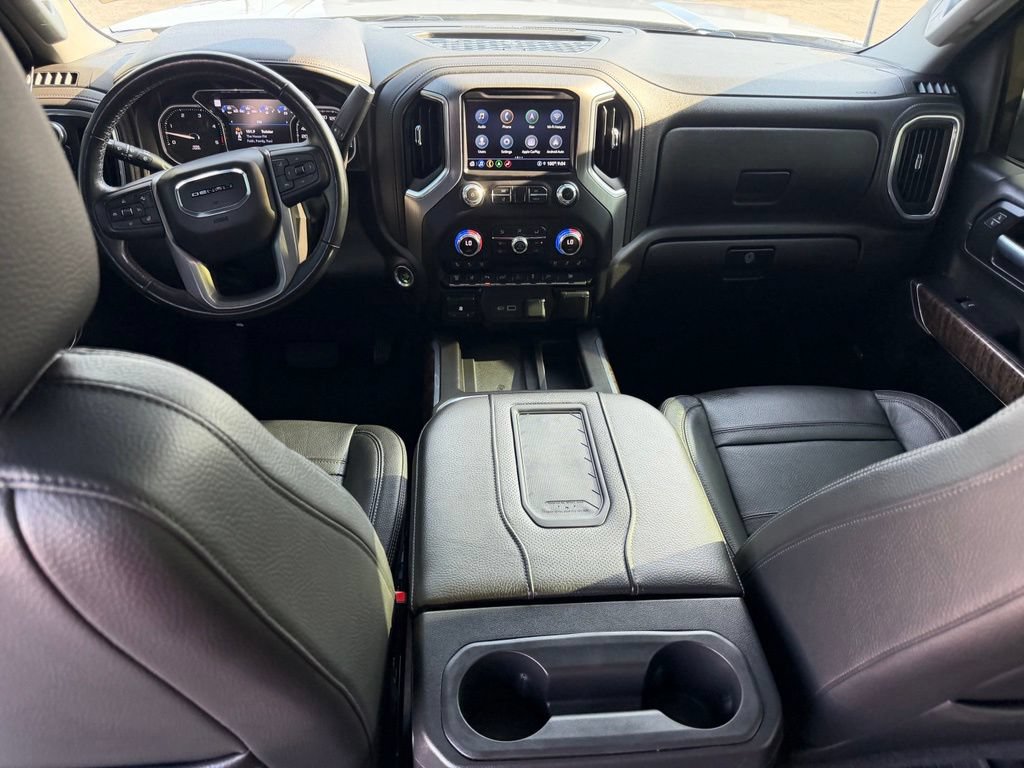 Used 2021 GMC Sierra 3500 Denali w/ Denali Ultimate Package AWD/4WD image 27