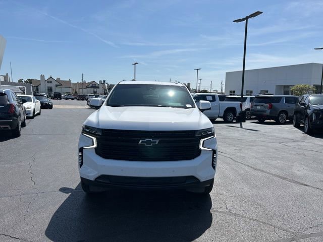 Used 2024 Chevrolet Tahoe RST w/ Luxury Package AWD/4WD image 3