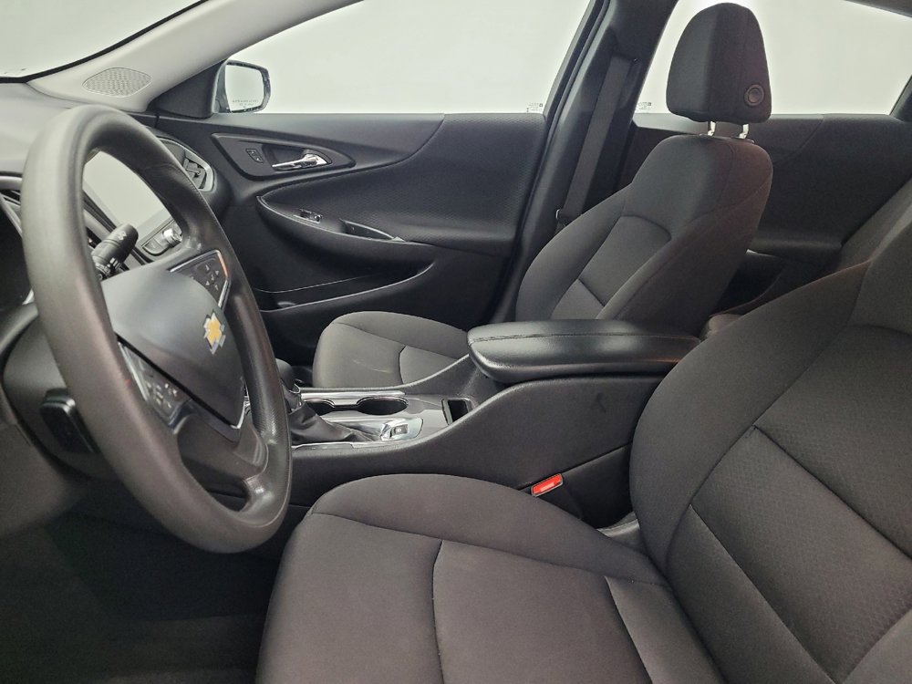 Used 2023 Chevrolet Malibu LT image 17